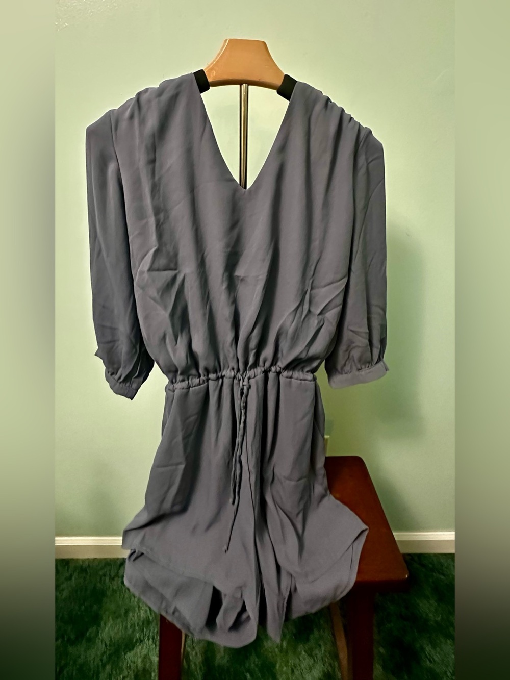 NWT krisa Blue V-Neck 3/4 Sleeve Drawstring Romper Shorts Medium